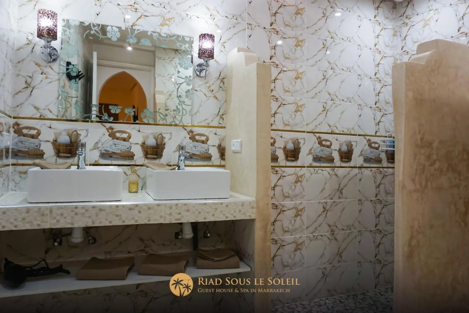 Riad & Spa Sous Le Soleil Chez Jerome Et Pamela Suite Sahara Marrakesh